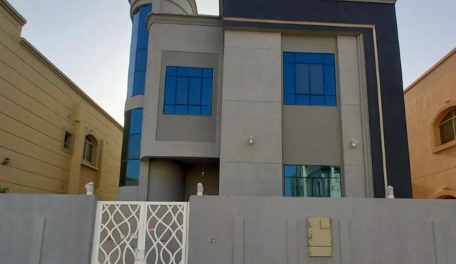 Modern Villa 5 master rooms in Ajman