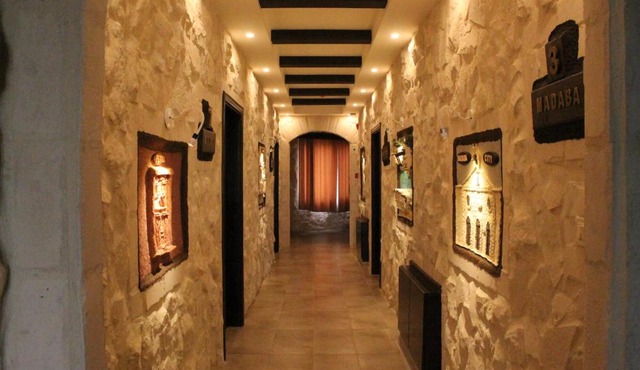 Mount Nebo Hotel & Restaurant Madaba City Center