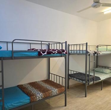 Moznaa Hostel