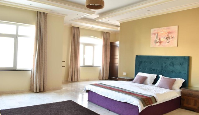 Muscat Villa