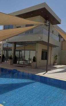 Muzn al Ghaith Luxury Chalet with Private Pool