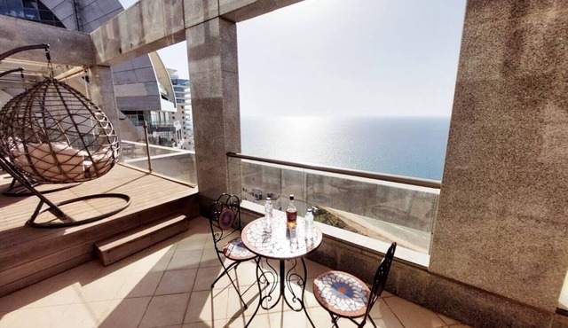 Netanya's Penthouse perfect for Families.