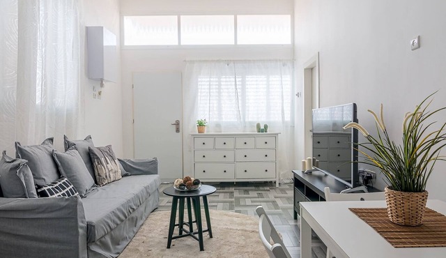 New, luxurious vacation apartment rental