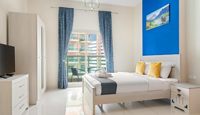 New Studio in Sport City - Pool, Gym, Parking