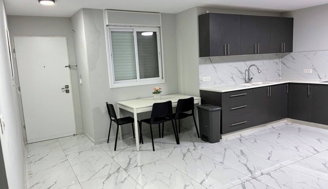 New Villa 2 bedroom Apartment in Ramat Bet Shemesh Gimmel 1