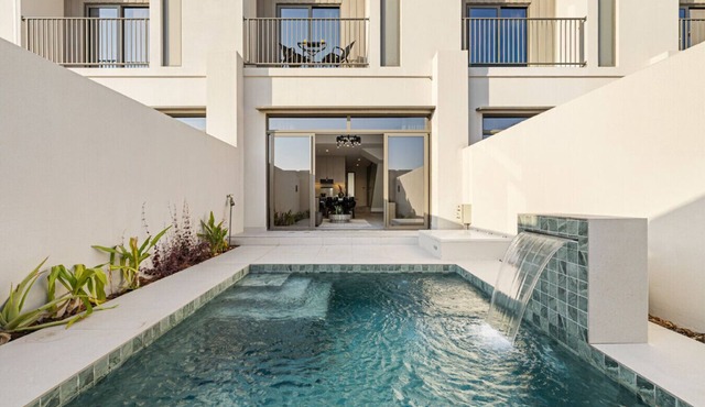 New Villa With PS5 & Private Pool Near Dubai Mall