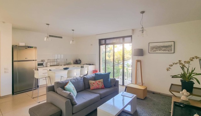 Nitsana Cachemire in Tel Aviv-Yafo
