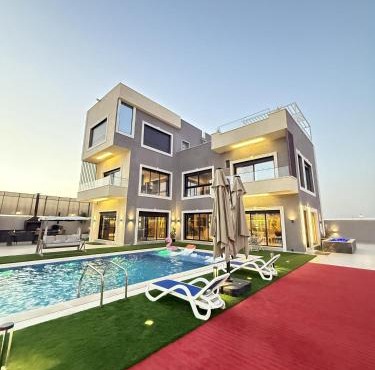 Noorhan Private Luxury Layover Villa - 10 Minutes to Airport
