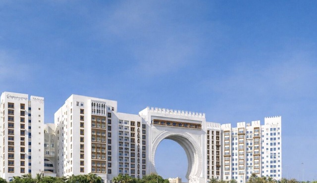 Oaks Ibn Battuta Gate Dubai