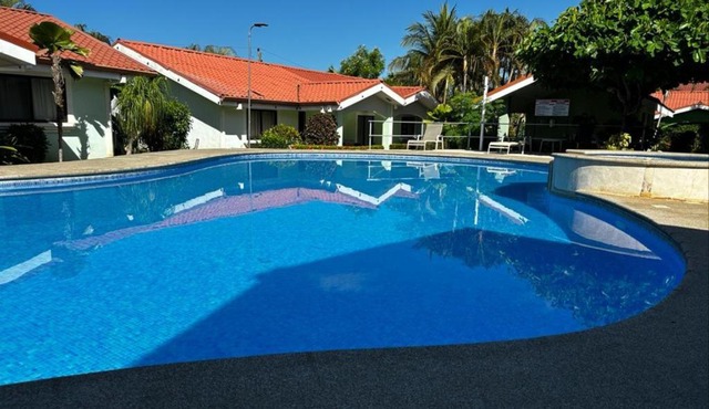 Oasis by the Palms