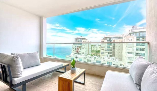 Oceanfront Beachside Suite Next to Leonardo Hotel in Ashdod Beach