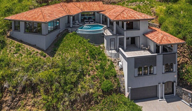 Oceanview Villa | Elevator + Guest Apartment
