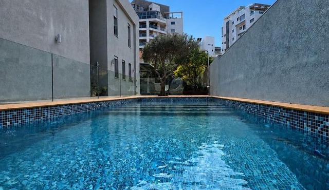 Olga Resort- Luxury Villa with Private Pool & Jacuzzi Steps from the Beach