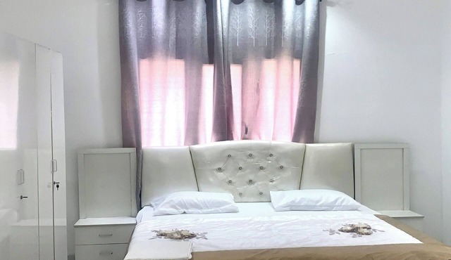 OYO 157 Dream Barka Hotel