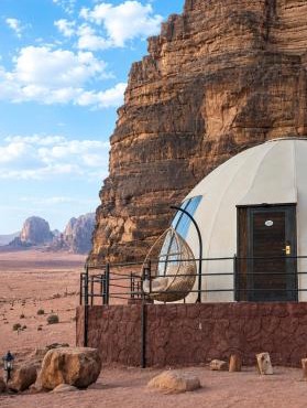 Pearl of the desert camp