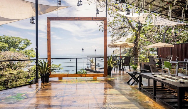 Penthouse with Panoramic Ocean Views - Hotel VOS