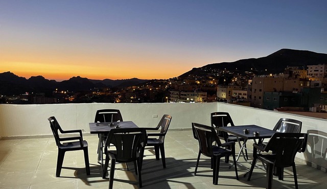 Petra Heart Hotel