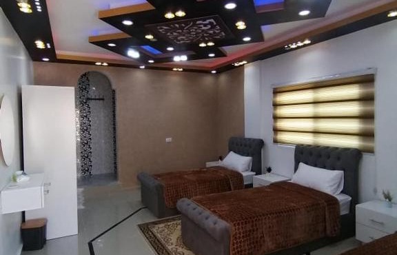 Petra paradise home