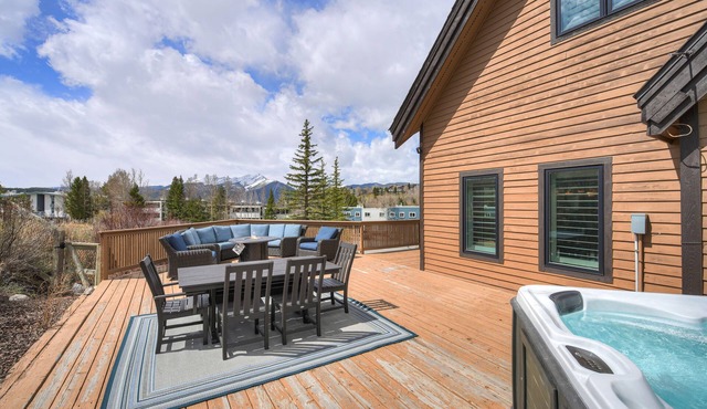 Picturesque Lake Views, 10 Mins to Keystone in Dillon