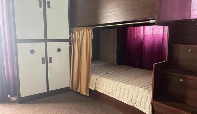 Pizza Street Hostel