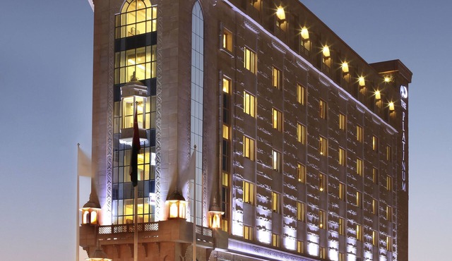 Platinum Hotel