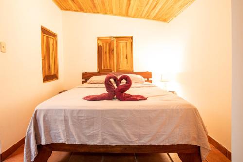 Pochote Lodge