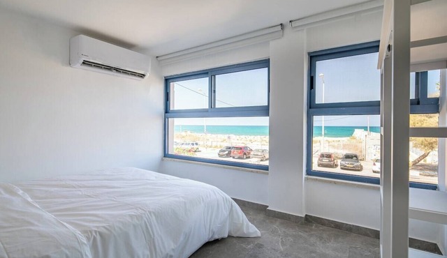 PORT CITY - Beachfront 3 bdrms apartment+MAMAD
