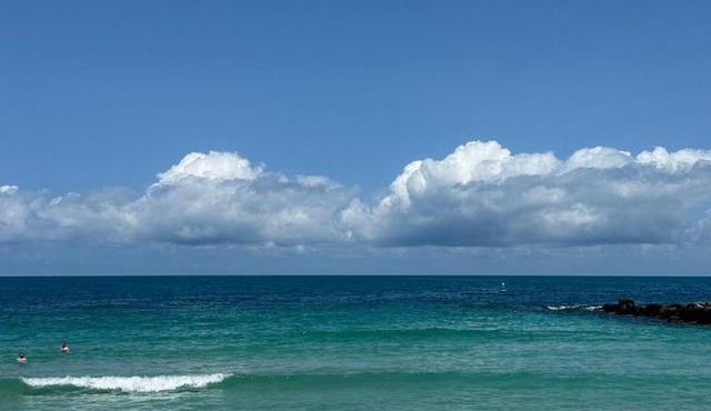 Port de la Mer Luxury Sleeps 4Person