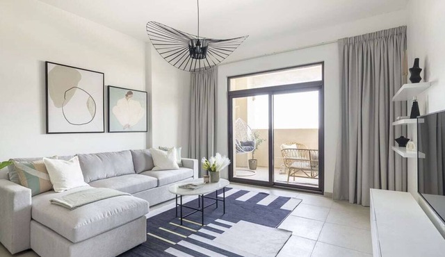 Premium 1BR Apt in Rahaal 2 near Burj Al Arab!