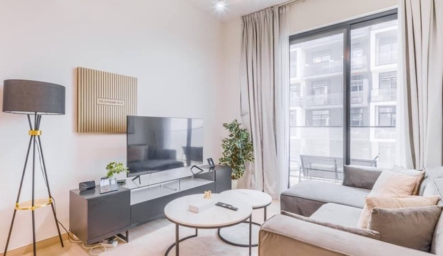 Premium 1BR with Great Amenities in JVC