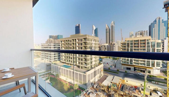 Premium 2 Bed Close to DIFC & WTC | Prime Location