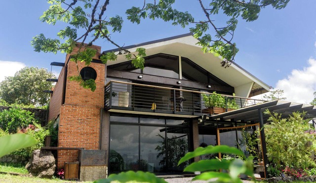 Premium Designer Retreat in Laguna de Hule
