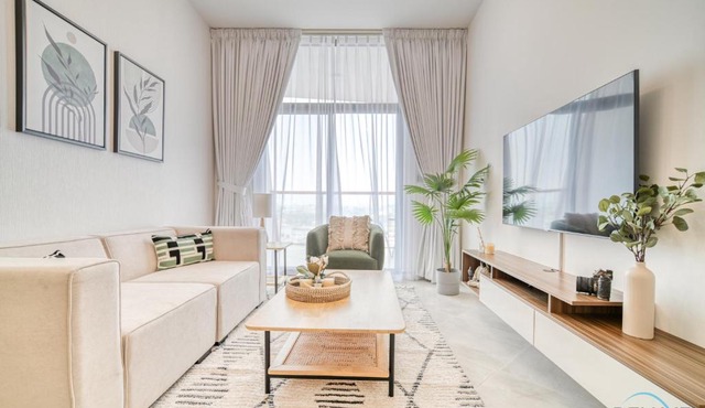 Prime 1BR at Binghatti Avenue Al Jaddaf by Deluxe Holiday Homes