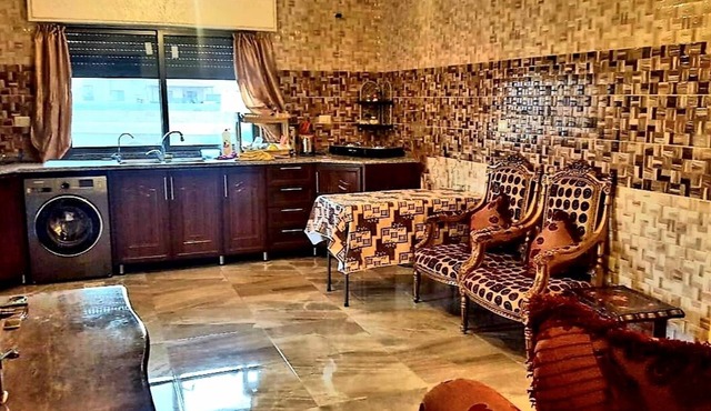 Private Family Apartment - Very Quiet Location