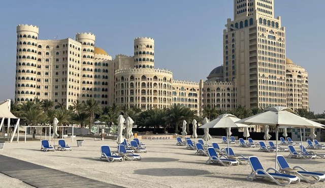 Private Suites Al Hamra Palace at golf & sea resort
