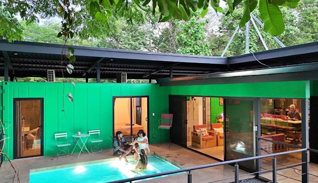 Pura Vida Jungle Container - Near Avellanas Beach