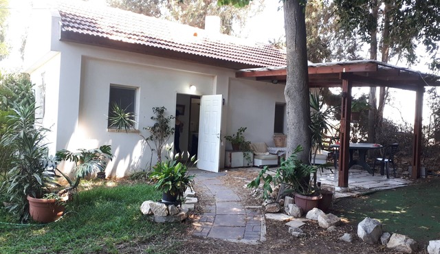 Quiet home in Israel