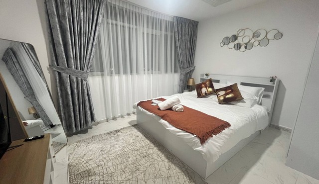 RAK Central Studio - Prime Location