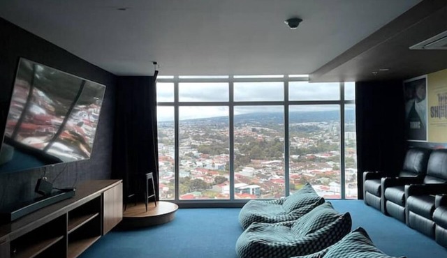 Relaxing loft in the heart of the city AC/Wifi