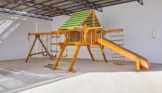 Relaxing Room 3-Min Walk from Sandy Beach with Kids Club and Playground in Marsa Matruh