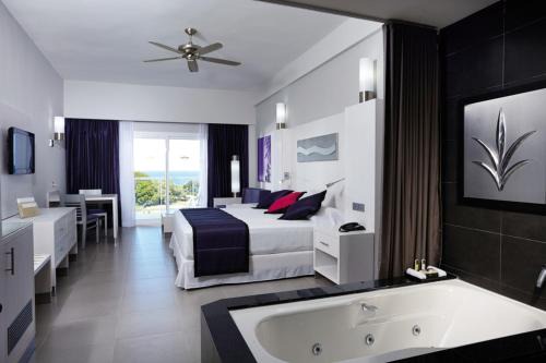 Riu Palace Costa Rica - All Inclusive