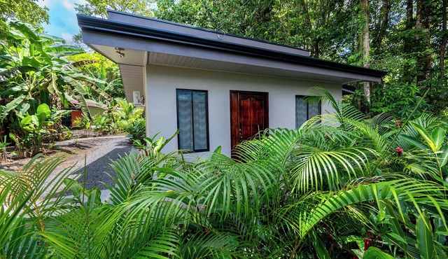 River Collection - Villa Essence #4 cabin in beautiful La Fortuna