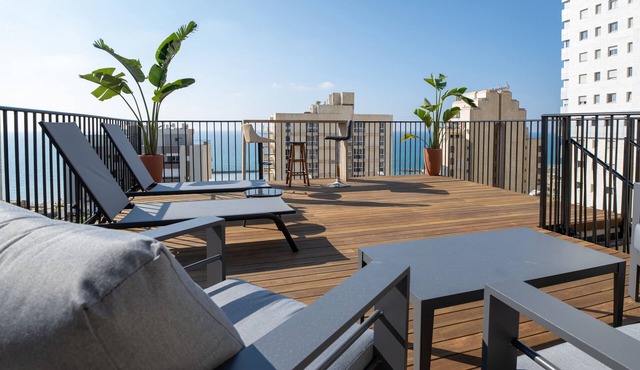 Roof Top 3 Floors