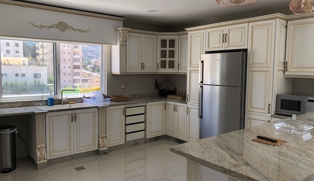 Rooftop 400 m² all to yourself spectacular view walking distance 2 Royal Palace