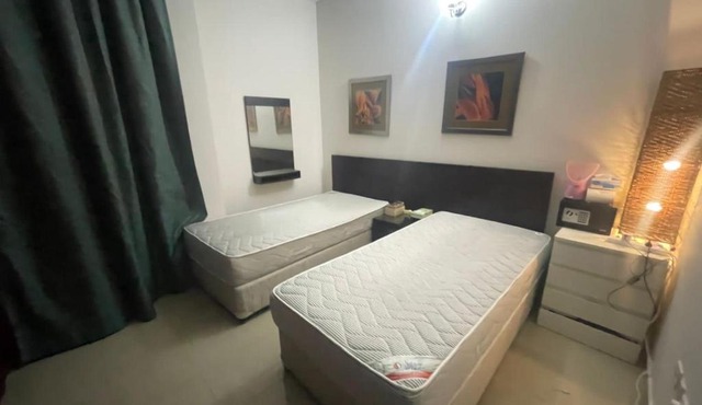 Room In Barsha Heights