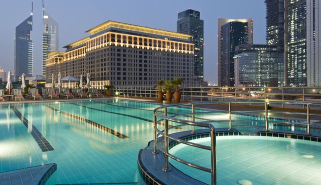 Rose Rayhaan by Rotana