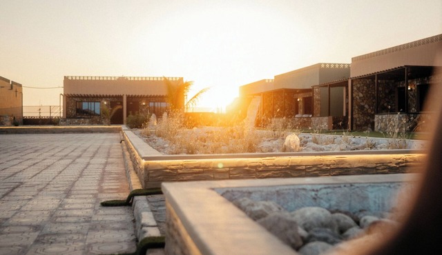 Roushan Resort