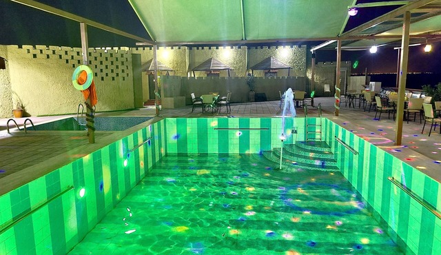 Royal Beach Hotel