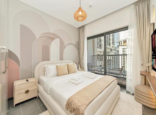 Royal Vista - Stunning 1BR apartments with 5 Star Amenities