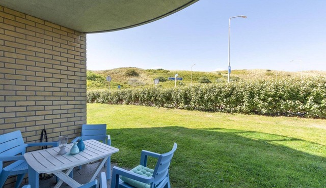 Ruim Vakantieappartement Voor 4 Personen Gelegen Tegenover een Strandopgang van Callantsoog in Callantsoog